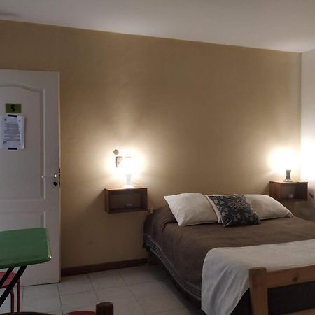 Hotel Complejo Aloha à Puerto Pirámides Chambre photo