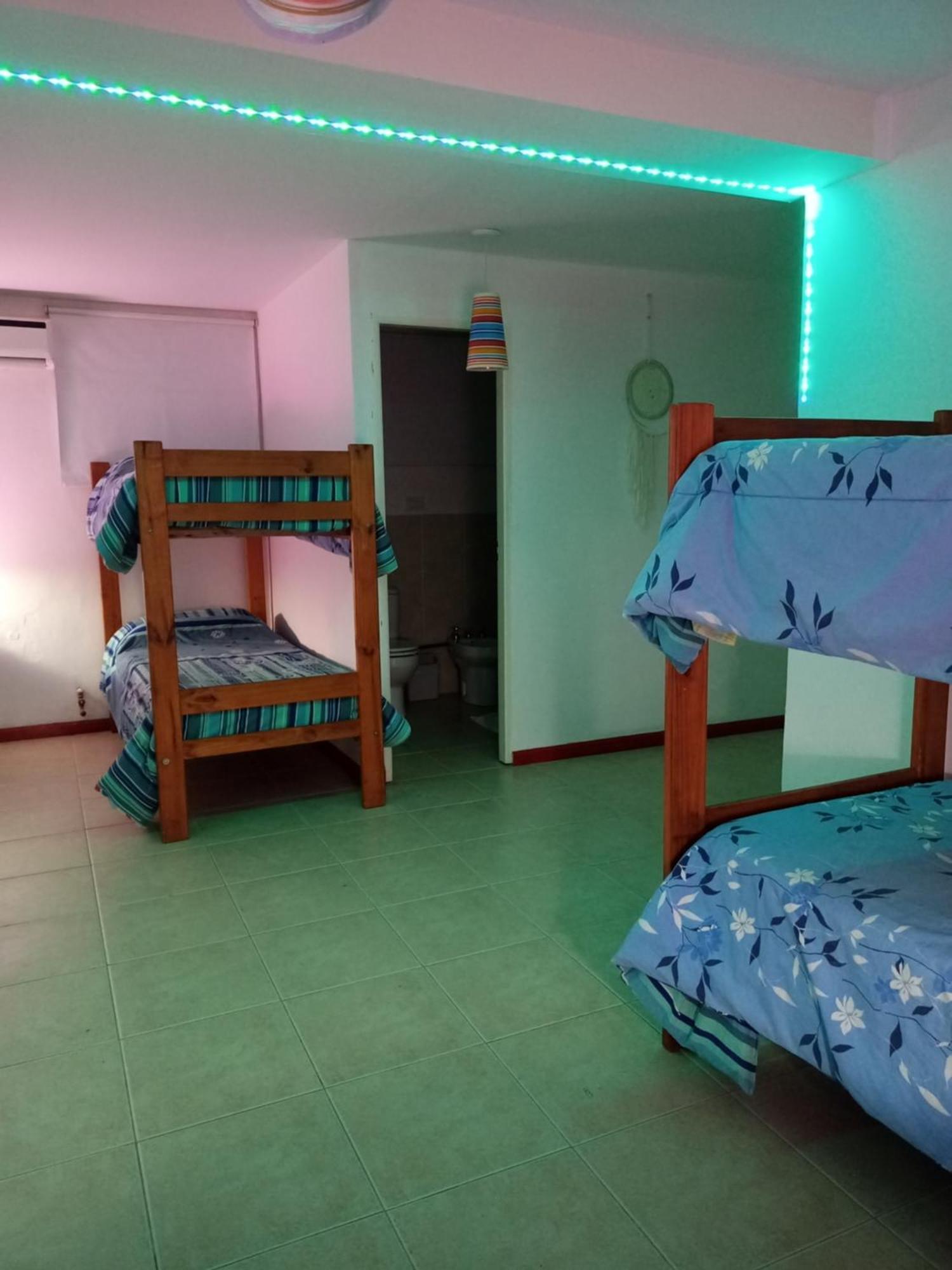 Hotel Complejo Aloha à Puerto Pirámides Chambre photo